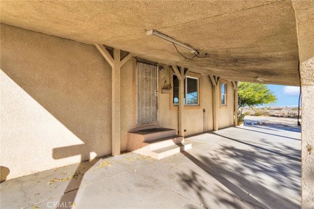 11924 Mountain Road, Pinon Hills, CA 92372