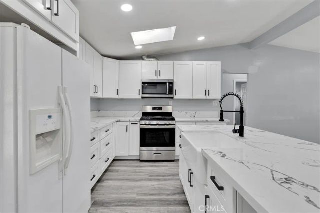 11924 Mountain Road, Pinon Hills, CA 92372