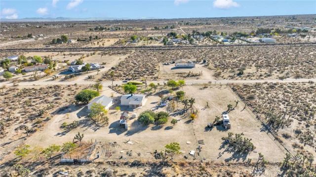 11924 Mountain Road, Pinon Hills, CA 92372