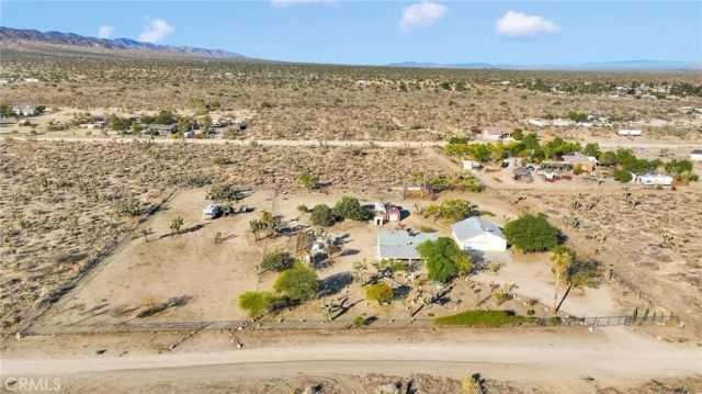 11924 Mountain Road, Pinon Hills, CA 92372