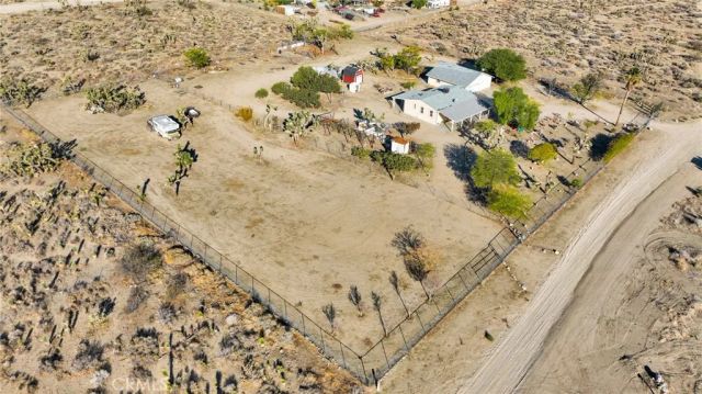 11924 Mountain Road, Pinon Hills, CA 92372