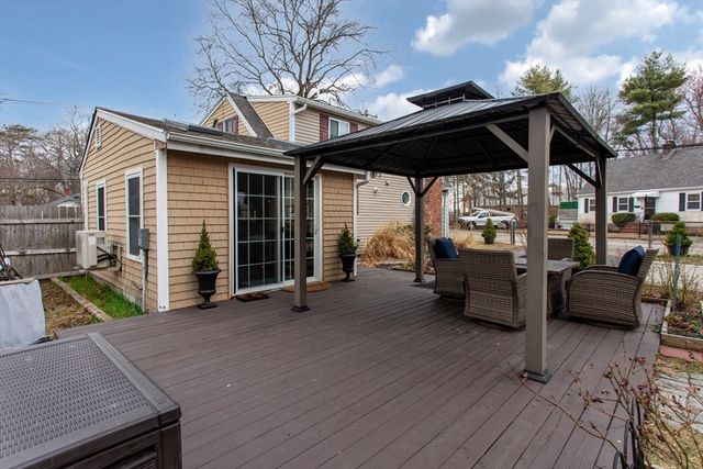 774 Middle St, Weymouth, MA 02188