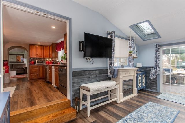 774 Middle St, Weymouth, MA 02188