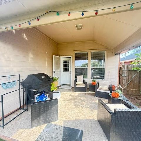 5535 Brookhollow Oaks Trail, Houston, TX 77084