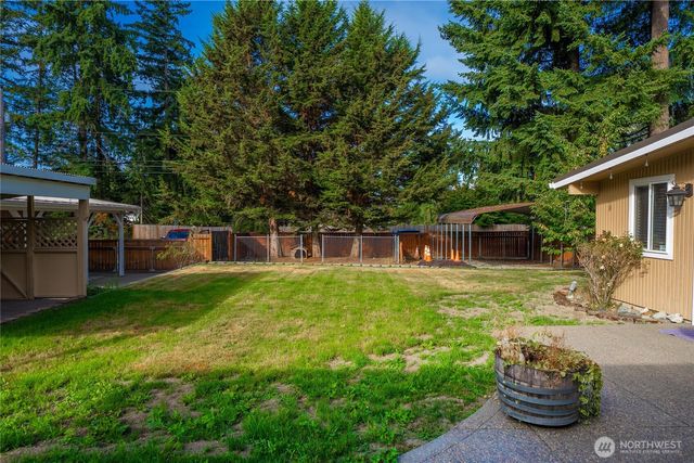 9804 118th Street E, Puyallup, WA 98373