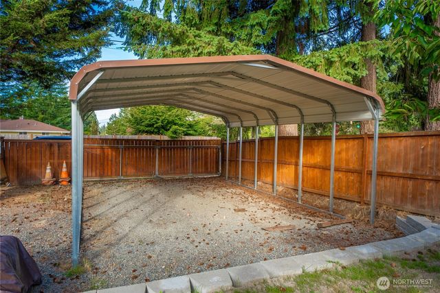 9804 118th Street E, Puyallup, WA 98373