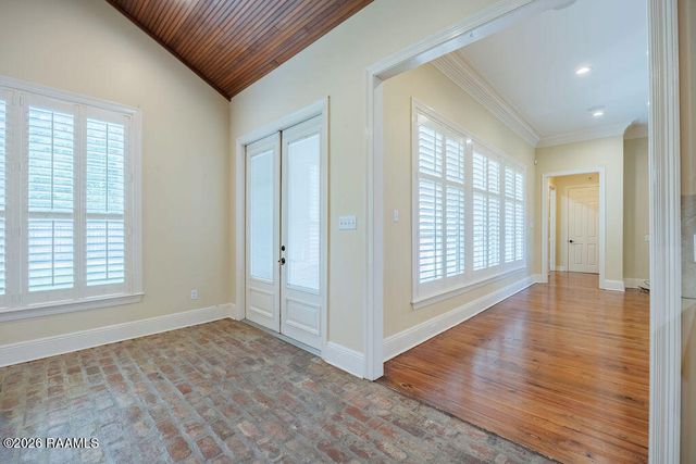 209 Belle Maison Drive, Lafayette, LA 70506