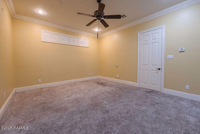 209 Belle Maison Drive, Lafayette, LA 70506