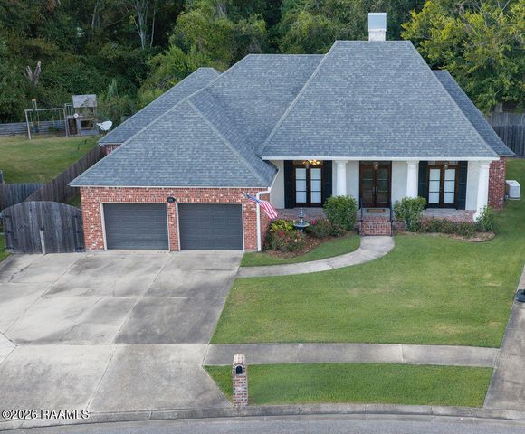 209 Belle Maison Drive, Lafayette, LA 70506