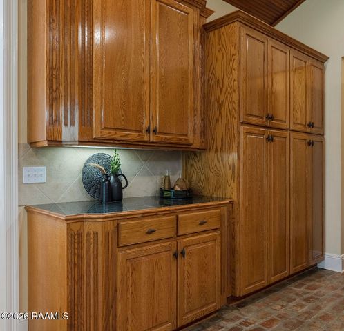209 Belle Maison Drive, Lafayette, LA 70506