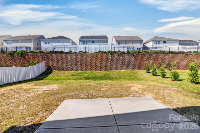 6629 Meridale Forest Drive, Charlotte, NC 28269