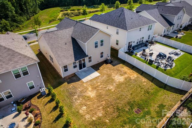 6629 Meridale Forest Drive, Charlotte, NC 28269