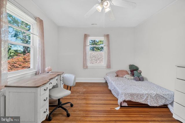 121 FOREST AVE, Catonsville, MD 21228