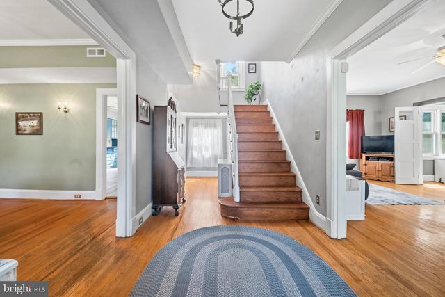 121 FOREST AVE, Catonsville, MD 21228