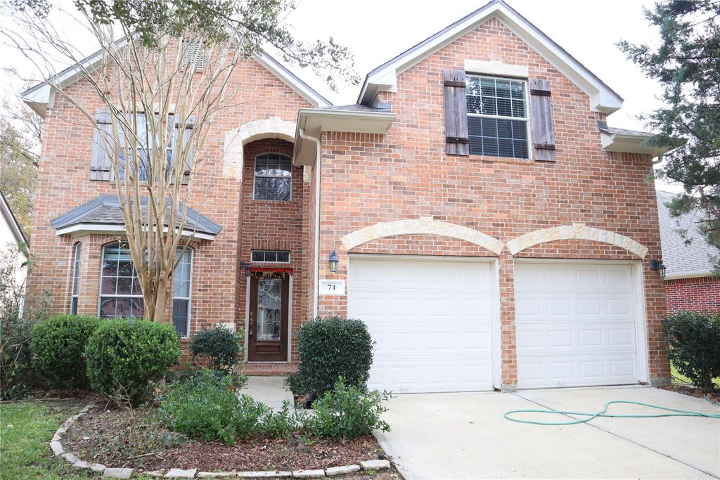 71 La Costa Drive, Montgomery, TX 77356