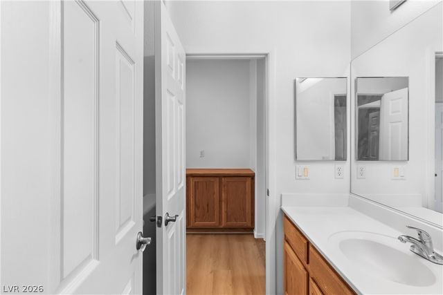 6285 Rock Dove Avenue, Las Vegas, NV 89122