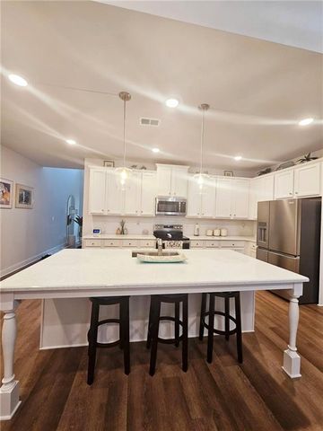 140 Applewood Way, Homer, GA 30547