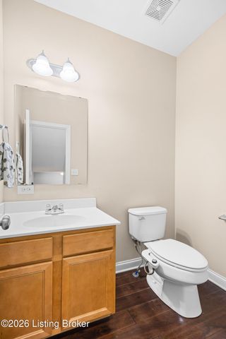 12528 Deer Lake Ln, Louisville, KY 40299