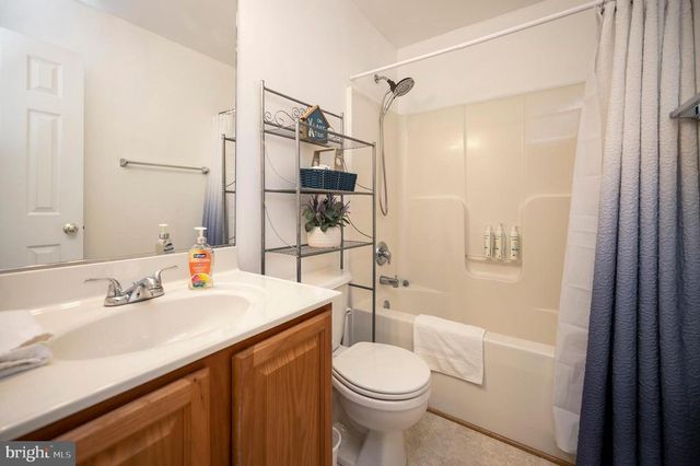 78 FOREST LN, Mineral, VA 23117
