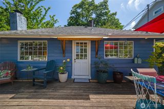 1524 30th Avenue, Seattle, WA 98122