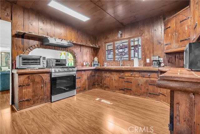 1434 N Genesee Avenue, Los Angeles, CA 90046