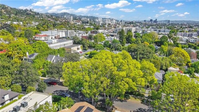 1434 N Genesee Avenue, Los Angeles, CA 90046