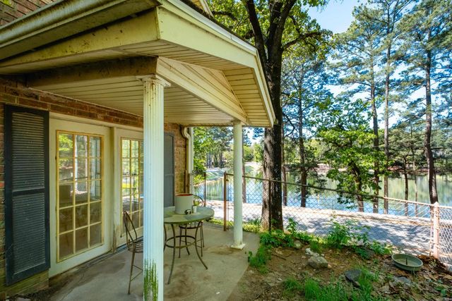 4200 Edgemere, North Little Rock, AR 72116