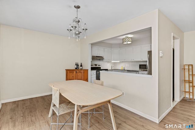 22 Radio Place 8, Stamford, CT 06906