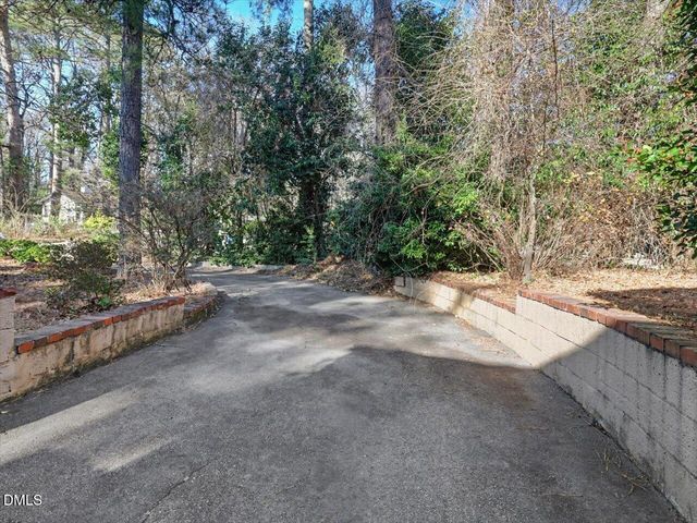 1901 New Bern Avenue, Raleigh, NC 27610