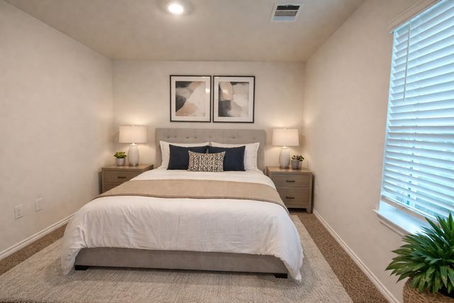 1324 Stuarts Forest Drive, Denton, TX 76207