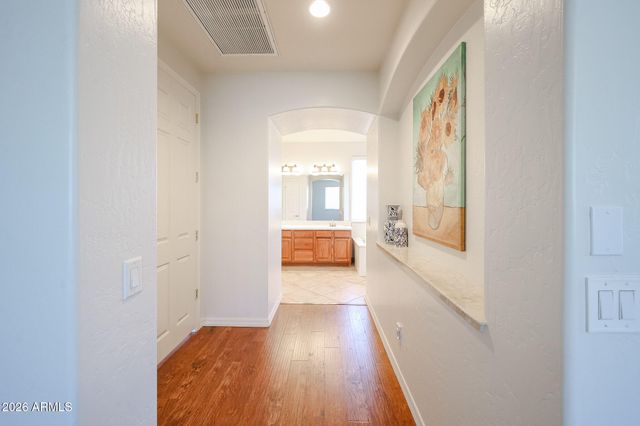 14586 W COLUMBUS Avenue, Goodyear, AZ 85395