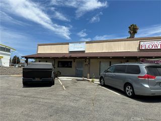 841 E Whittier, La Habra, CA 90631