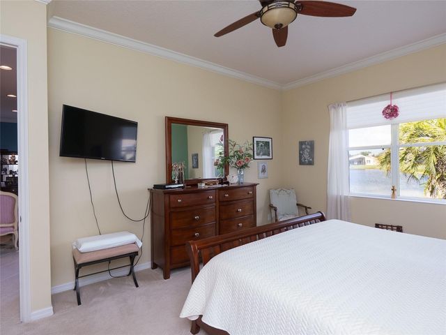 6725 41ST STREET CIRCLE E, Sarasota, FL 34243