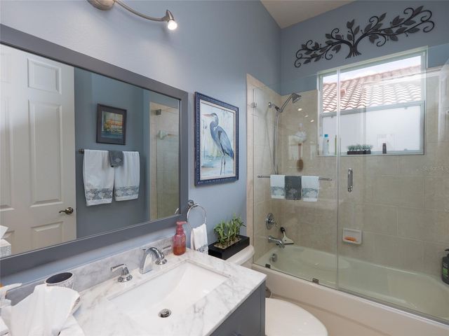 6725 41ST STREET CIRCLE E, Sarasota, FL 34243
