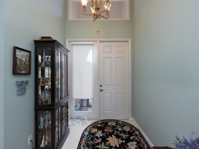 6725 41ST STREET CIRCLE E, Sarasota, FL 34243