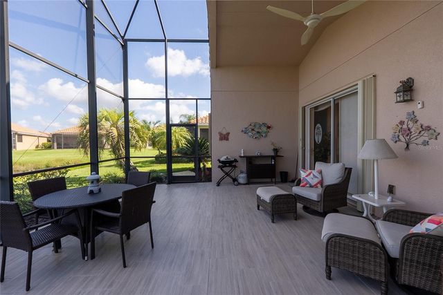 6725 41ST STREET CIRCLE E, Sarasota, FL 34243