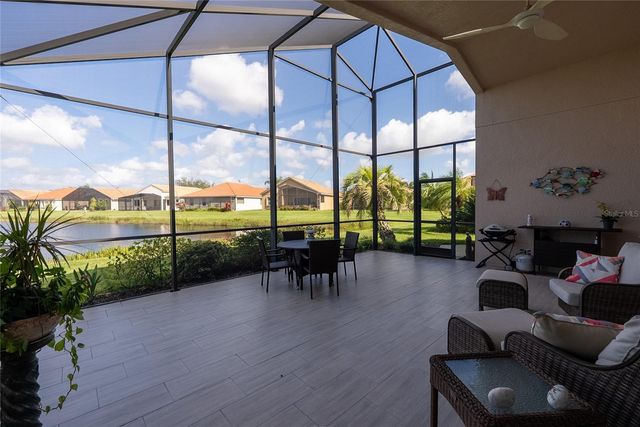6725 41ST STREET CIRCLE E, Sarasota, FL 34243
