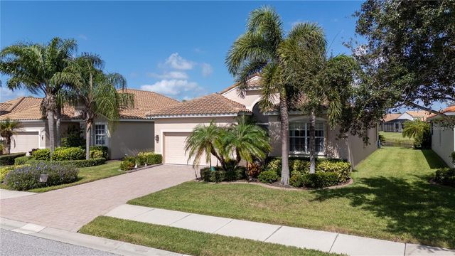 6725 41ST STREET CIRCLE E, Sarasota, FL 34243