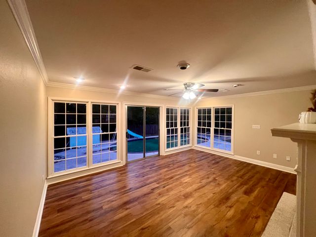 101 Tall Pines Dr., Hattiesburg, MS 39402