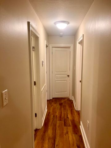 101 Tall Pines Dr., Hattiesburg, MS 39402