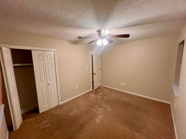 101 Tall Pines Dr., Hattiesburg, MS 39402