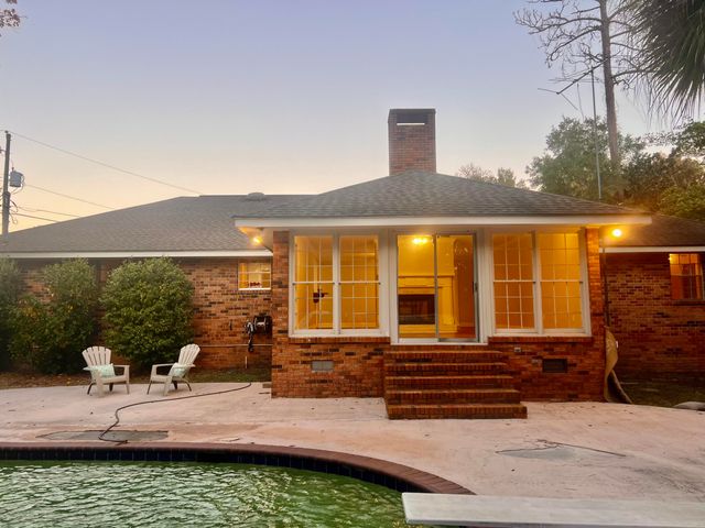 101 Tall Pines Dr., Hattiesburg, MS 39402