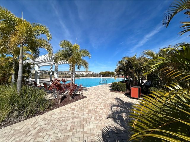 140 EAGLEVIEW LOOP, Davenport, FL 33837