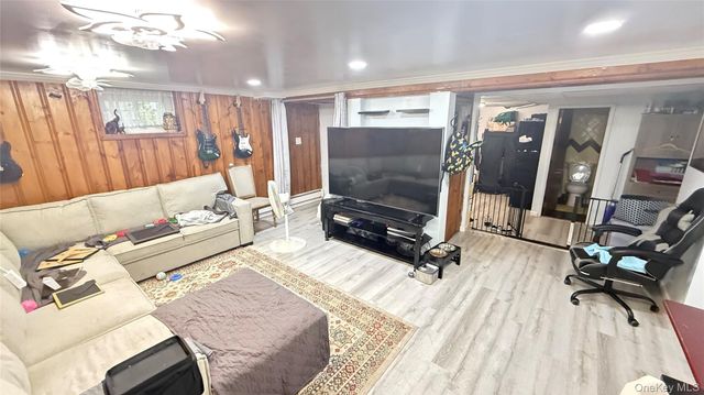 706 Partridge Avenue, West Hempstead, NY 11552