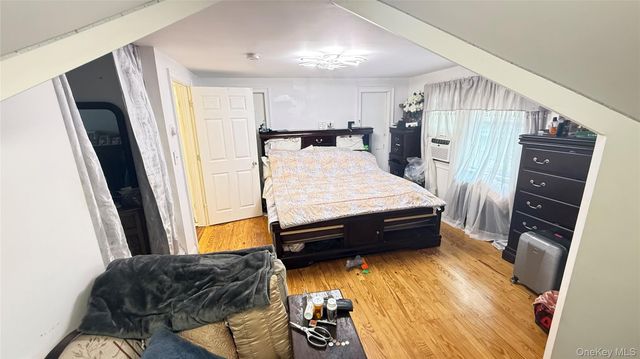 706 Partridge Avenue, West Hempstead, NY 11552