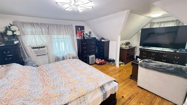 706 Partridge Avenue, West Hempstead, NY 11552