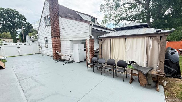 706 Partridge Avenue, West Hempstead, NY 11552