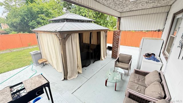 706 Partridge Avenue, West Hempstead, NY 11552