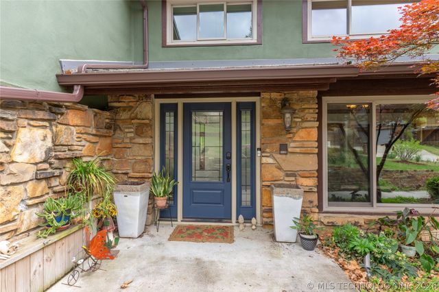 6716 E 65th Street, Tulsa, OK 74133