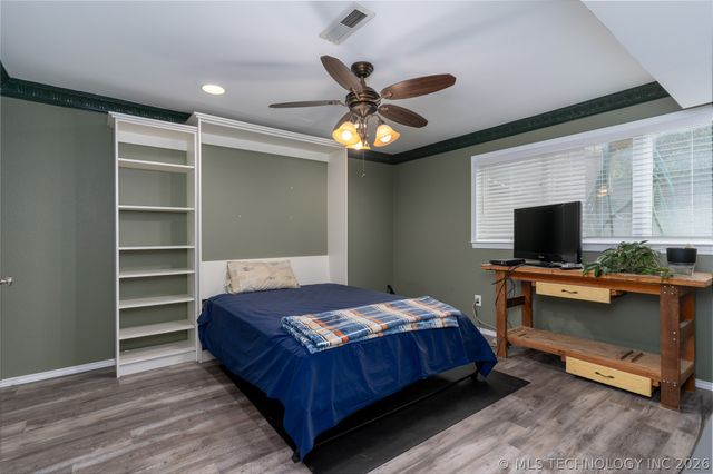 6716 E 65th Street, Tulsa, OK 74133